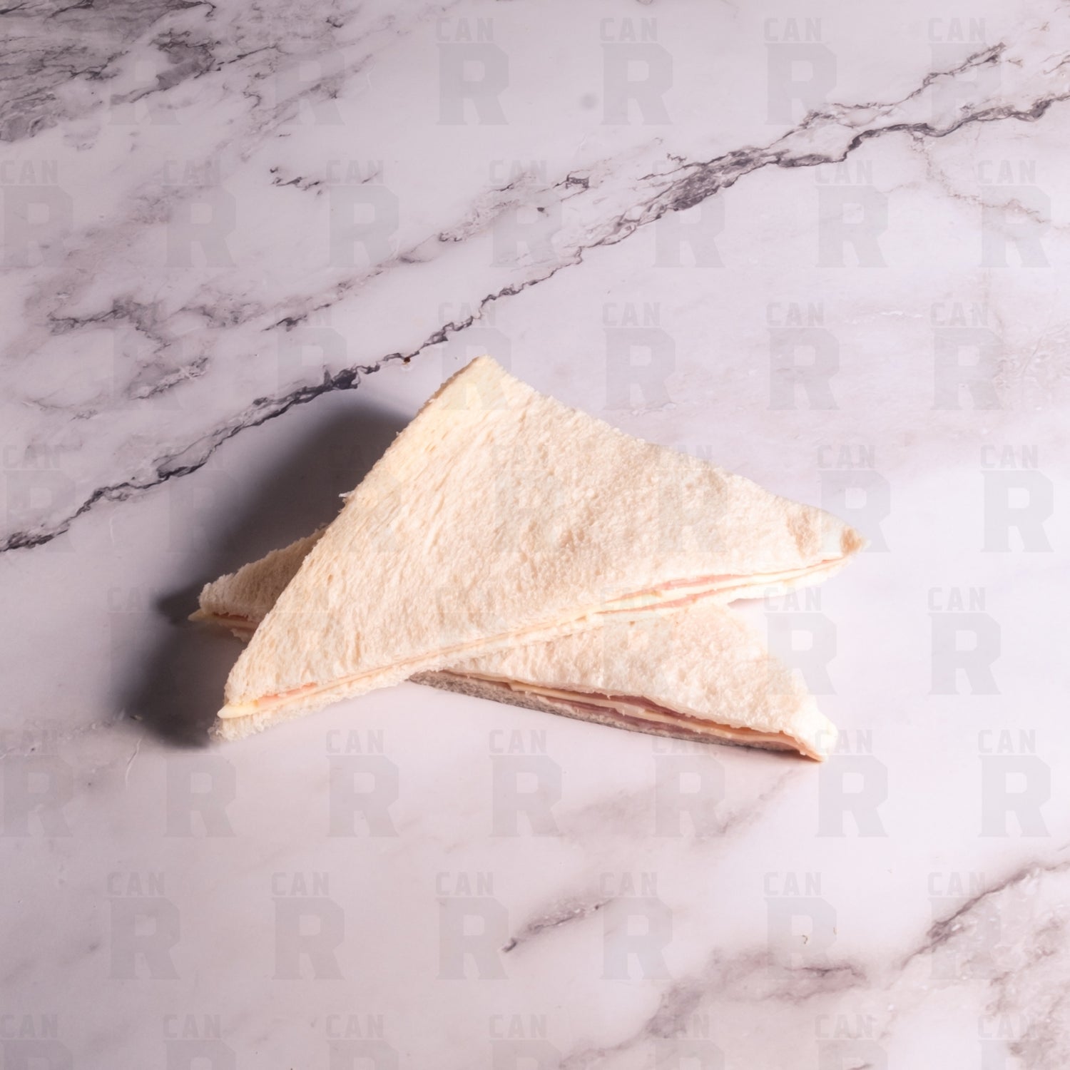 SANDWICH DE MIGA DE JAMÓN Y QUESO